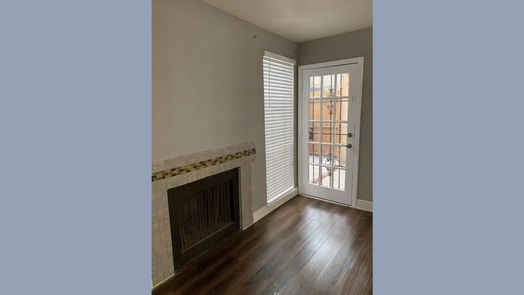 Houston 1-story, 1-bed 10211 Sugar Branch Drive 377-idx