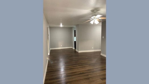 Houston 1-story, 1-bed 10211 Sugar Branch Drive 377-idx