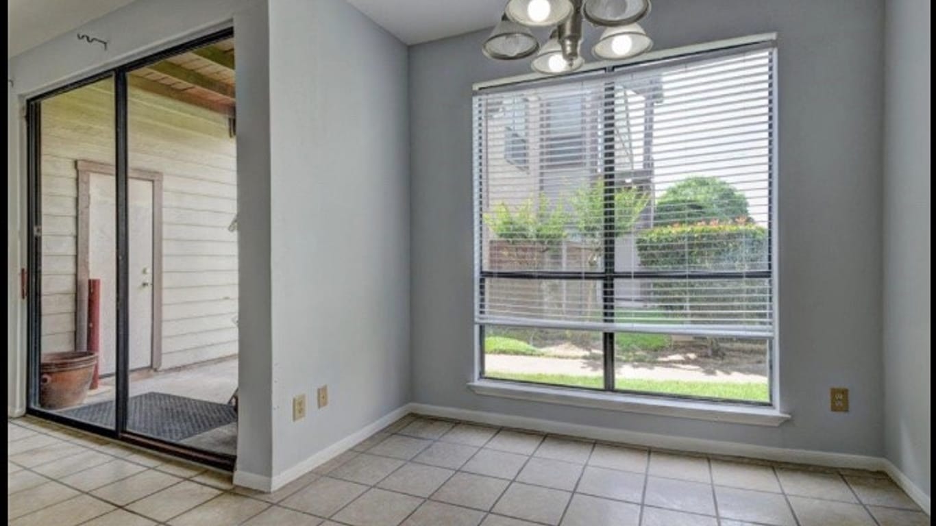 Houston 1-story, 1-bed 8325 Sands Point Drive-idx