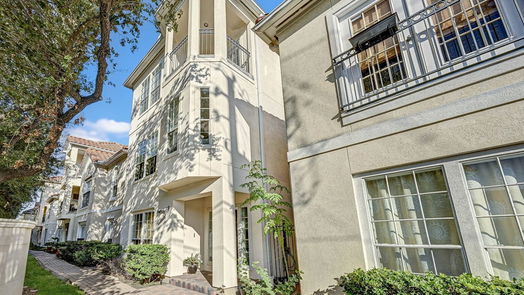 Houston 3-story, 2-bed 6131 Stoney Brook Drive-idx