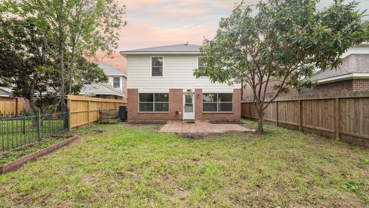 Houston 2-story, 4-bed 8280 Golf Green Circle-idx