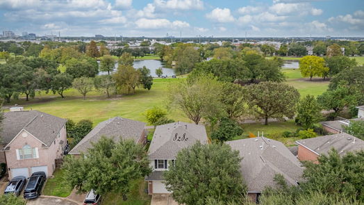 Houston 2-story, 4-bed 8280 Golf Green Circle-idx