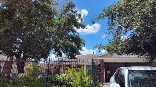 Houston 1-story, 4-bed 10111 Sharpton Drive-idx