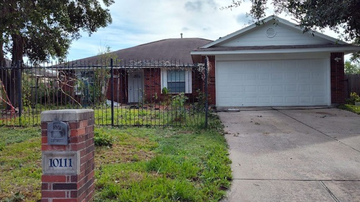 Houston 1-story, 4-bed 10111 Sharpton Drive-idx