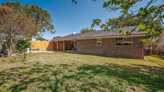 Houston 1-story, 3-bed 10531 Pleasanton Drive-idx