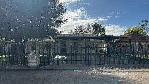 Houston null-story, 3-bed 915 Progreso Drive-idx