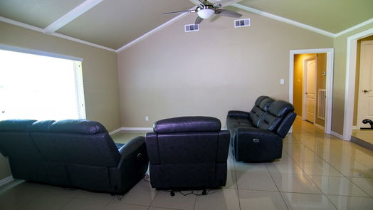 Houston 1-story, 4-bed 2715 Toyah Avenue-idx