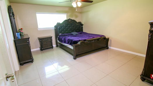 Houston 1-story, 4-bed 2715 Toyah Avenue-idx