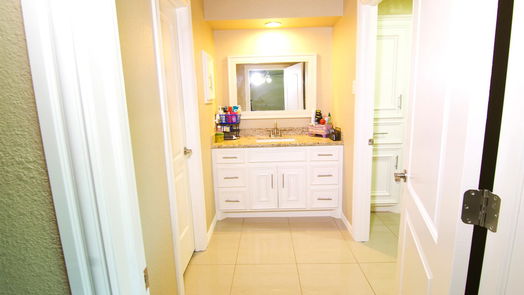 Houston 1-story, 4-bed 2715 Toyah Avenue-idx