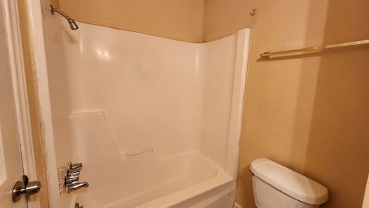 Houston 2-story, 3-bed 12427 W Village Drive B-idx