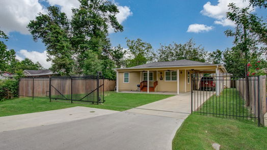 Houston 1-story, 3-bed 2122 Melissa Street-idx