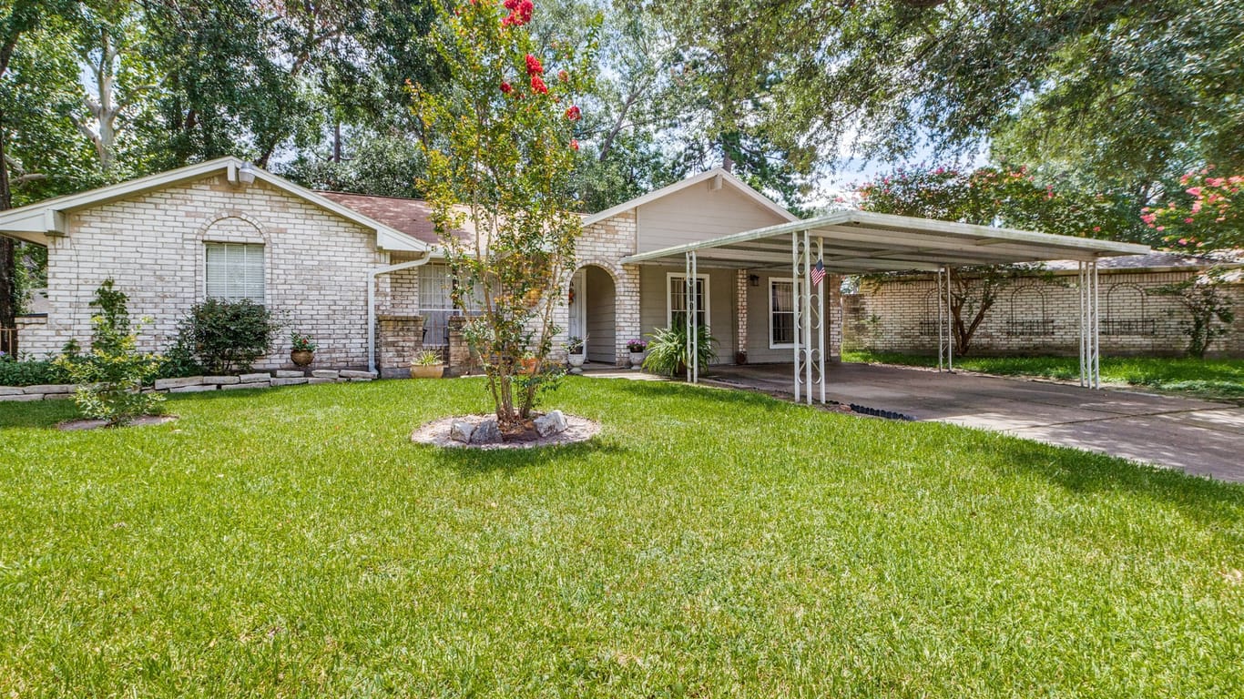 Houston 1-story, 3-bed 4826 Anice Street-idx