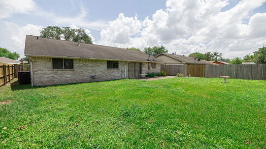 Houston 1-story, 3-bed 4639 Sandydale Lane-idx