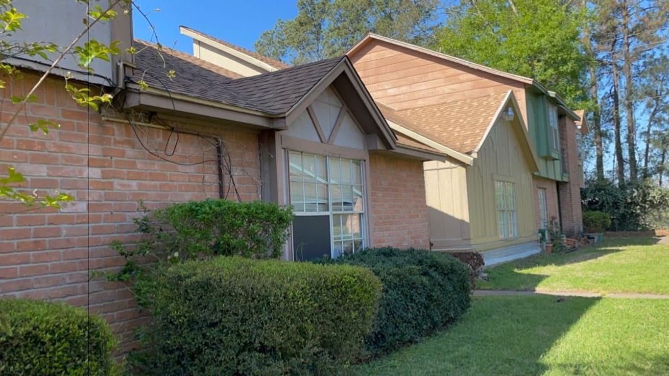 Houston 2-story, 3-bed 12239 W Village Drive C-idx