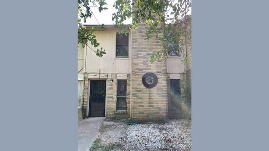 Houston 2-story, 3-bed 12242 W Village Drive C-idx