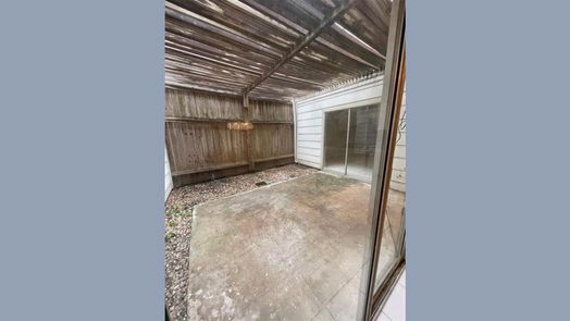 Houston 2-story, 3-bed 12203 W Village Drive C-idx