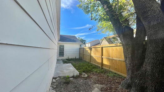 Houston 1-story, 2-bed 5759 Easthampton Drives A-idx