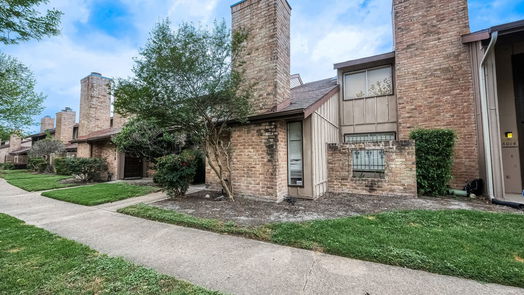 Houston 2-story, 2-bed 8016 Ellinger Lane-idx