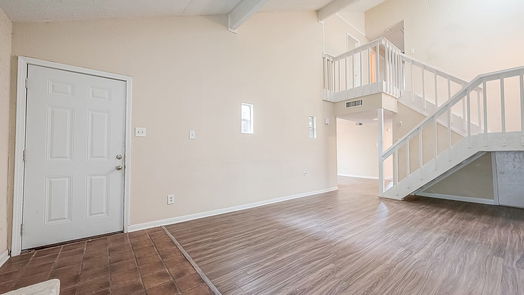 Houston 2-story, 2-bed 8016 Ellinger Lane-idx