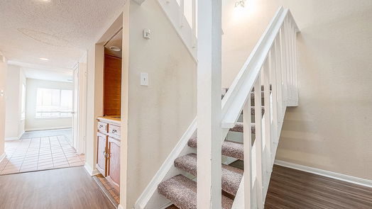 Houston 2-story, 2-bed 8016 Ellinger Lane-idx