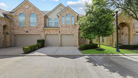 Houston 2-story, 3-bed 6435 W Linpar Court-idx