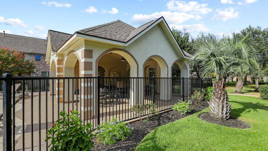 Houston 2-story, 3-bed 6435 W Linpar Court-idx