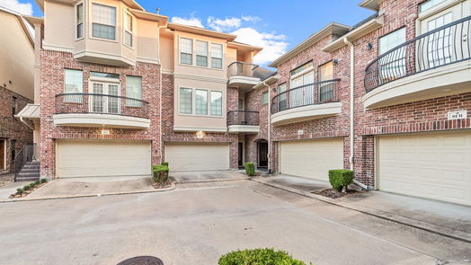 Houston 3-story, 3-bed 8127 Estes Glen Lane-idx