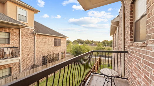 Houston 3-story, 3-bed 8127 Estes Glen Lane-idx