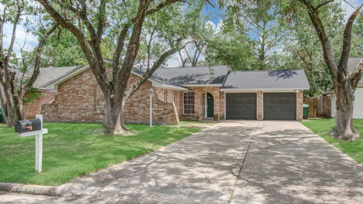 Houston 1-story, 3-bed 7619 Breezeway Street-idx