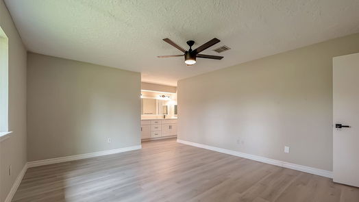 Houston 1-story, 5-bed 7331 Wood Bluff Boulevard-idx