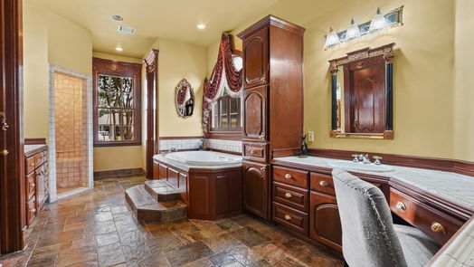 Houston 2-story, 5-bed 8509 Ivy Falls Court-idx