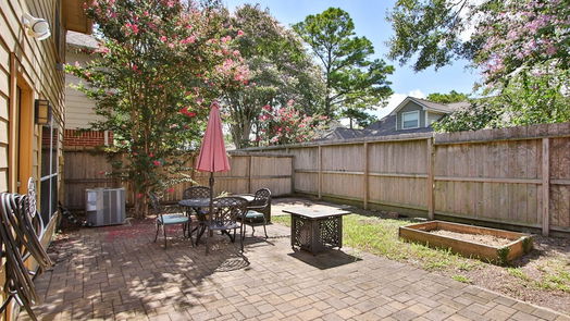 Houston 2-story, 3-bed 8223 Country Wind Court-idx