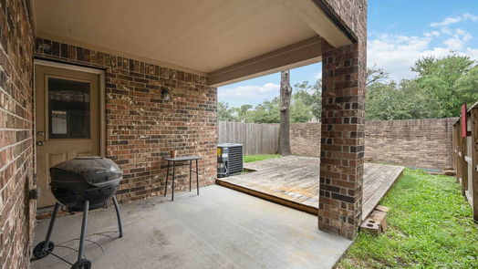 Houston 3-story, 3-bed 8106 Stoneyway Dr-idx