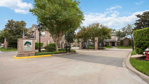 Houston 3-story, 3-bed 8106 Stoneyway Dr-idx