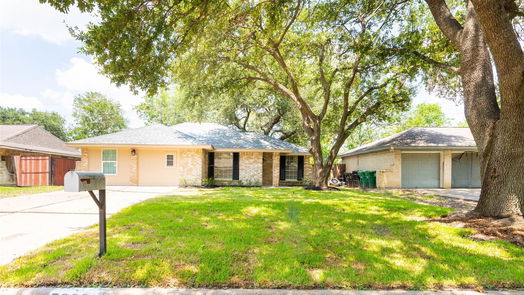 Houston 1-story, 4-bed 7230 Log View Drive-idx