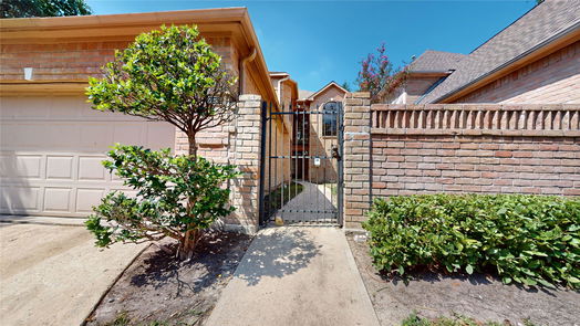 Houston 2-story, 2-bed 6895 Oakwood Grove-idx