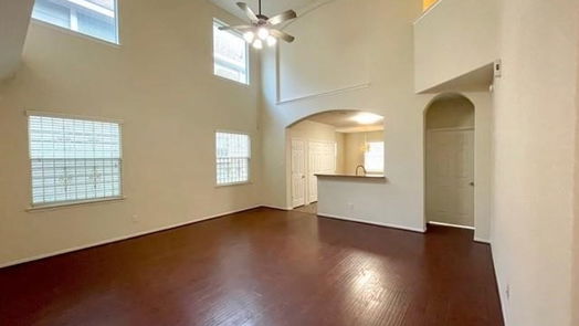 Houston 2-story, 4-bed 6318 Wilshire Fern-idx