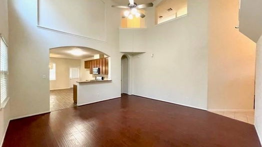 Houston 2-story, 4-bed 6318 Wilshire Fern-idx