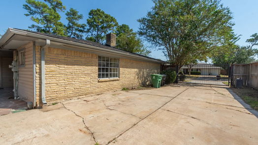 Houston 1-story, 4-bed 7202 Shady Arbor Lane-idx