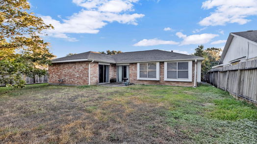 Houston 1-story, 3-bed 7911 Windy Acres Drive-idx