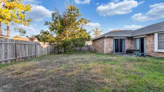 Houston 1-story, 3-bed 7911 Windy Acres Drive-idx