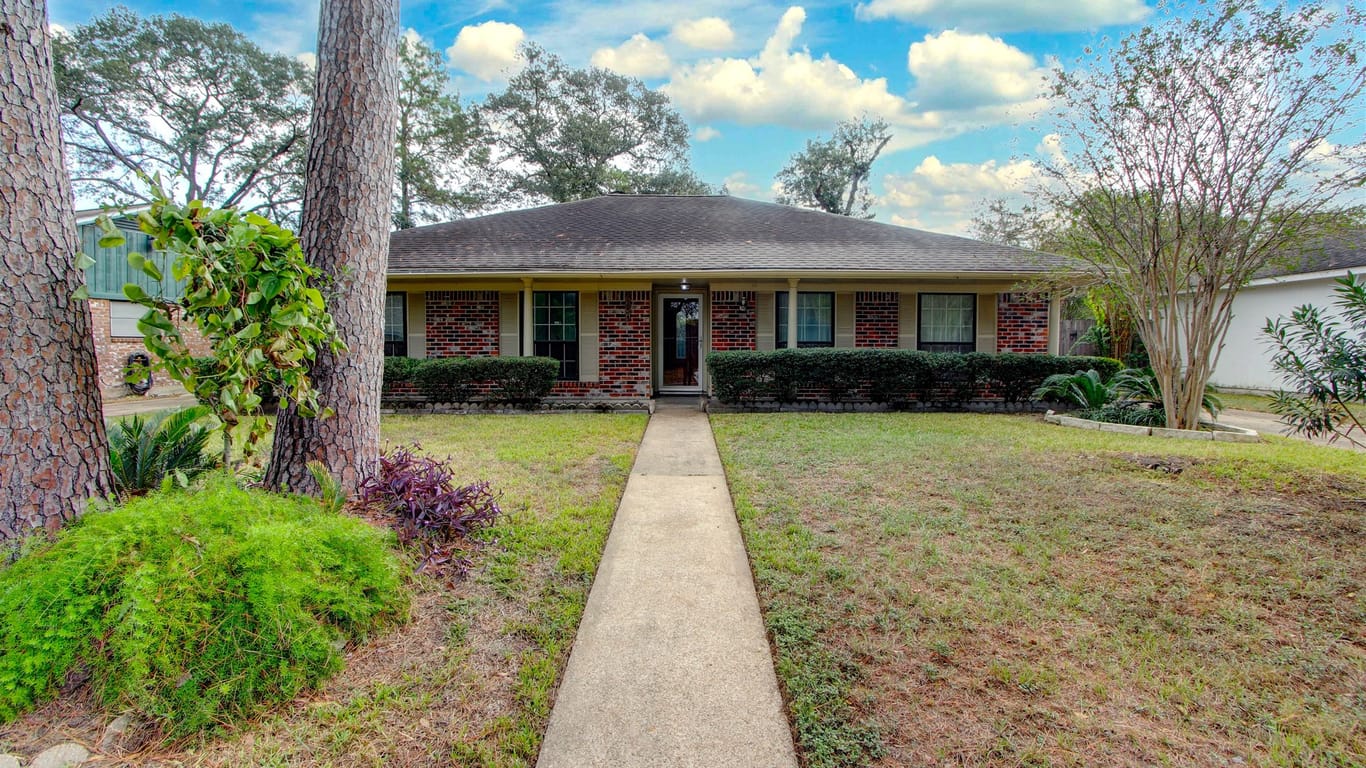 Houston null-story, 4-bed 9234 Landwood Drive-idx