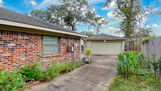 Houston null-story, 4-bed 9234 Landwood Drive-idx