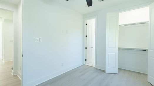 Houston 2-story, 4-bed 7202 Wenwood Circle-idx