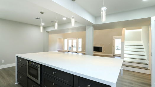 Jersey Village 2-story, 5-bed 8202 Argentina Street-idx