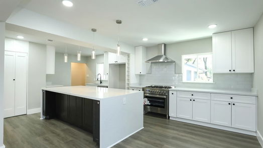 Jersey Village 2-story, 5-bed 8202 Argentina Street-idx