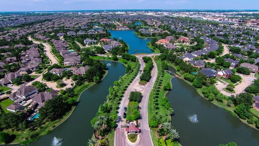 Houston 2-story, 5-bed 12023 Laguna Terrace Drive-idx