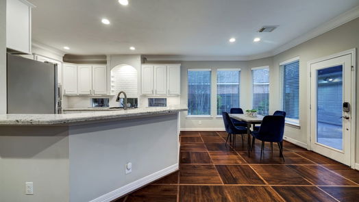 Houston 2-story, 5-bed 12023 Laguna Terrace Drive-idx