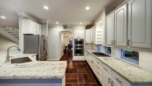 Houston 2-story, 5-bed 12023 Laguna Terrace Drive-idx