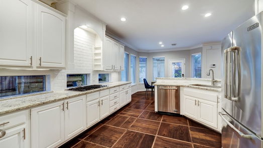 Houston 2-story, 5-bed 12023 Laguna Terrace Drive-idx